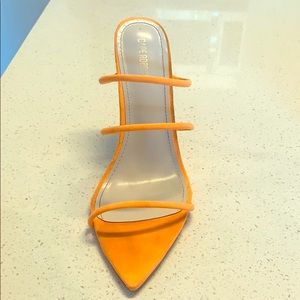 Cape Robin sexy neon orange sandals worn only 1x!